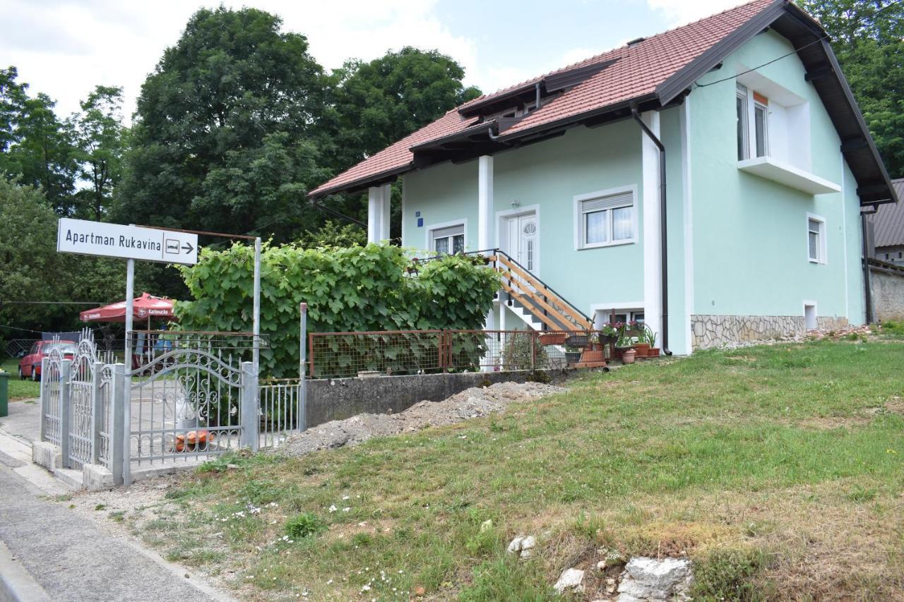 Apartman Rukavina Licko Petrovo Selo Экстерьер фото